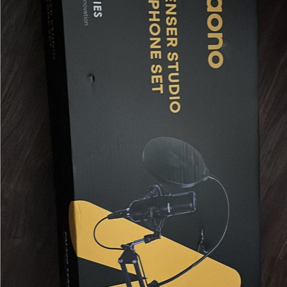 Maono Condenser Studio Microphone